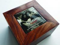 Rosewood Pet Urn Full Colour Plaque PetMemorial